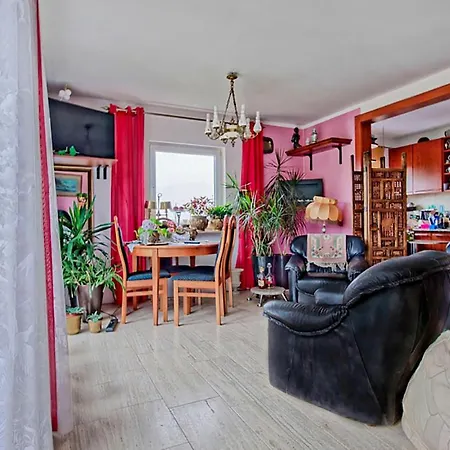 3 Bedroom Awesome Home In Zbychowo